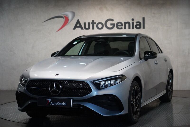 Cinza Novo 2025 Mercedes A250 AMG line Sedan | € 48.990 - Imagem 1/4
