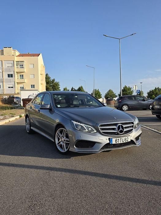 Usado 2014 Mercedes E300 AMG Sedan | € 18.250 (Bom preço) - Imagem 1/4