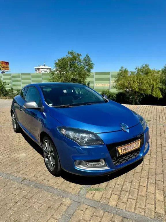 Azul Usado 2013 Renault Mégane Coupé Coupé | € 8.750 - Imagem 1/4