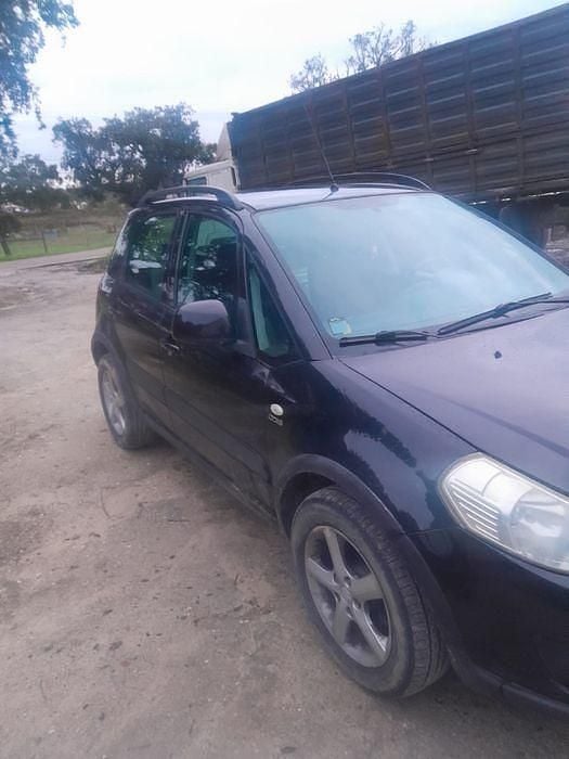 Usado Suzuki SX4 90 HP (66 kW) 2009 Sedan