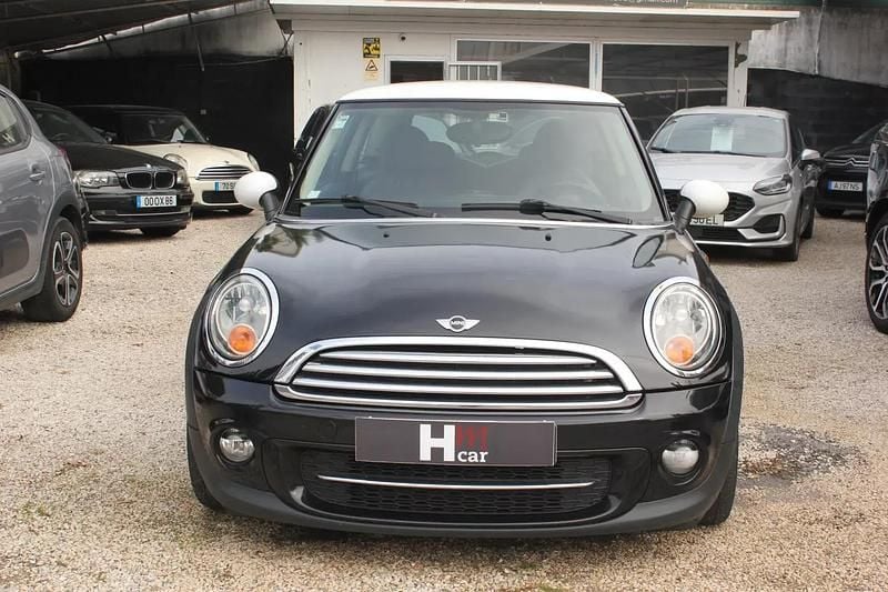 Preto Usado 2011 Mini Cooper Coupé Coupé | € 9.900 (Bom preço) - Imagem 1/4