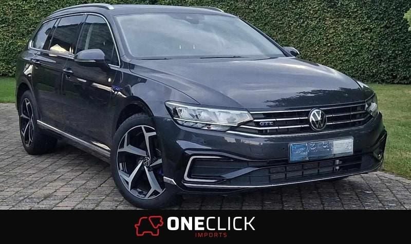 Preto Usado 2023 VW Passat GTE SUV | € 33.990 - Imagem 1/4