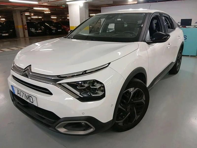 Branco Usado 2021 Citroën C4 PureTech | € 18.400 (Preço justo) - Imagem 1/4