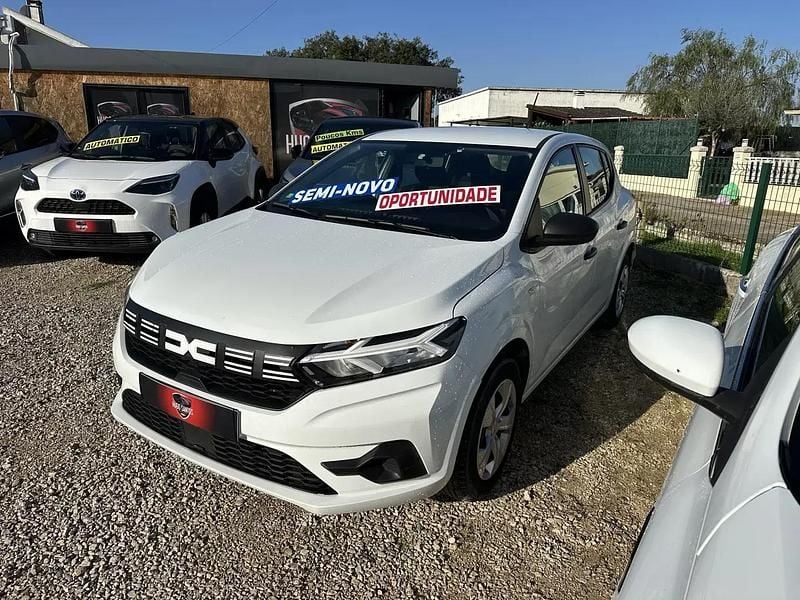 Branco Usado 2024 Dacia Sandero Essentiel | € 13.990 (Super Preço) - Imagem 1/1