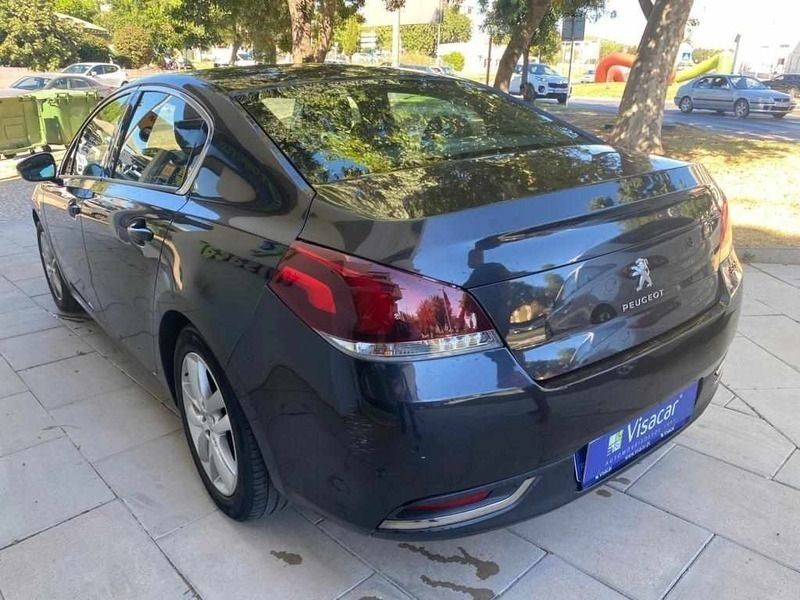 Usado Peugeot 508 Active 120 HP (88 kW) 2017 Preto