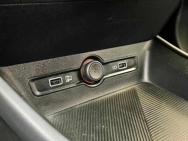 Usado MG MG5 EV Luxury 129 kW (176 HP) 2022 Branco Carrinha