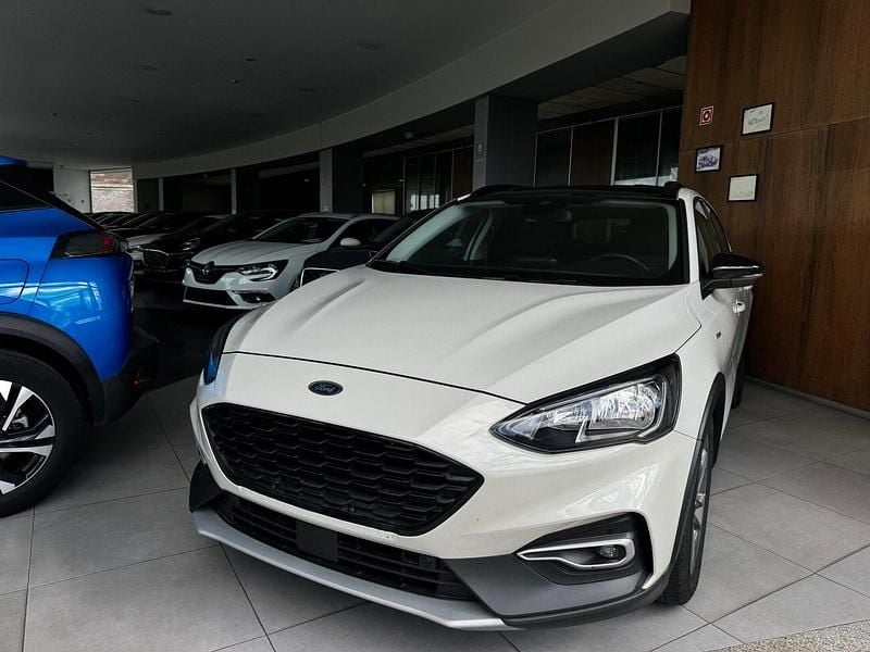Usado Ford Focus Active X 125 HP (91 kW) 2019 Cinzento
