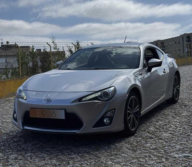 Usado Toyota GT86 GT 200 HP (147 kW) 2012 Cinzento
