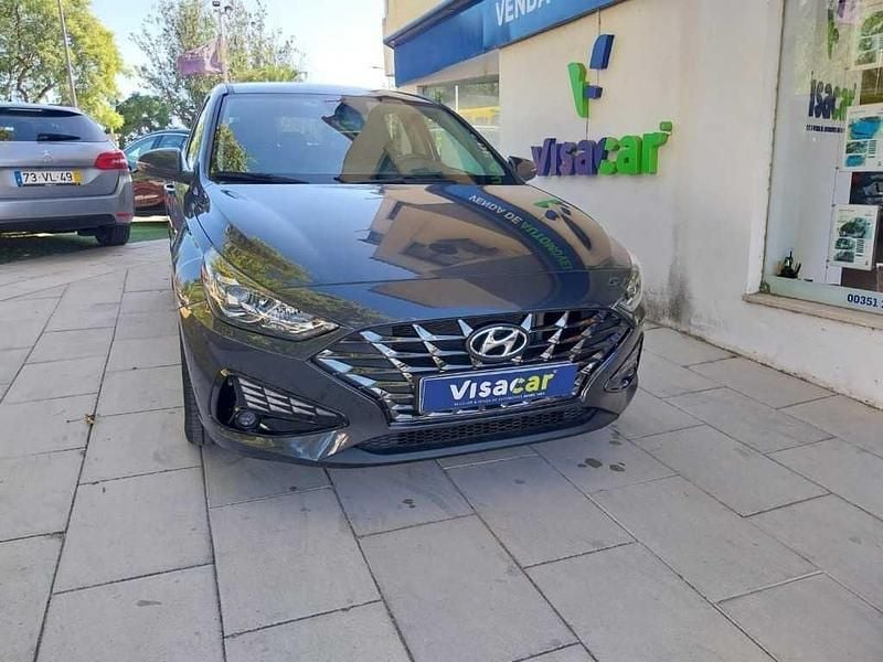Cinza Usado 2022 Hyundai i30 Style | € 20.900 (Preço elevado) - Imagem 1/1