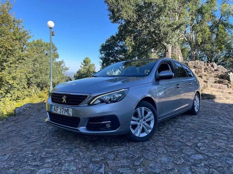 Cinzento Usado 2021 Peugeot 308 Carrinha | € 14.900 (Preço justo) - Imagem 1/4