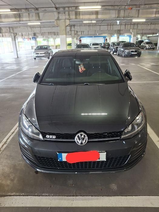 Usado 2014 VW Golf VII GTD Sedan | € 16.500 (Bom preço) - Imagem 1/4
