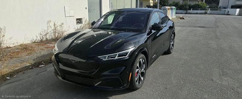 Usado 2021 Ford Mustang Mach-E SUV | € 33.000 (Caro) - Imagem 1/4