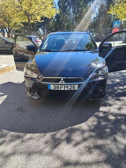 Usado 2008 Mitsubishi Lancer Invite Sedan | € 6.500 - Imagem 1/4