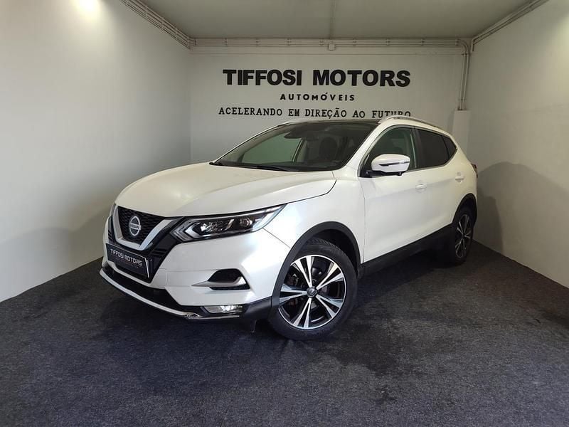 Branco Usado 2019 Nissan Qashqai SUV | € 18.850 (Preço justo) - Imagem 1/4