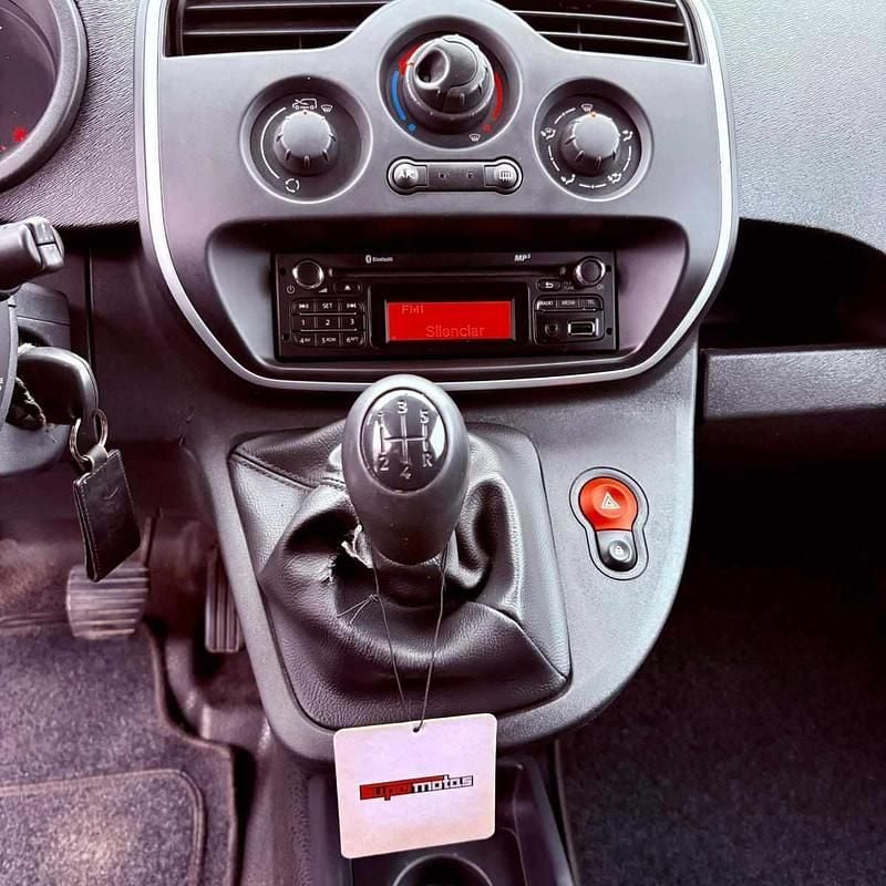 Usado Renault Kangoo 75 HP (55 kW) 2016 Branco Monovolume