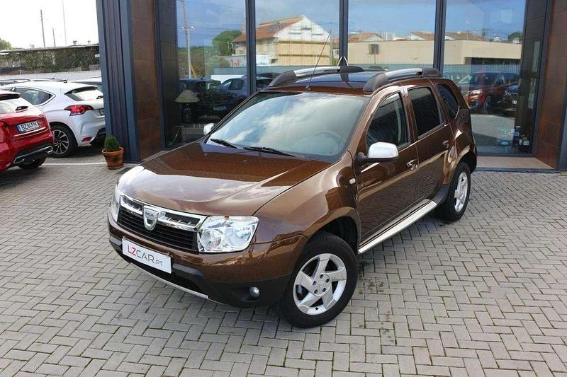 Usado Dacia Duster Comfort 110 HP (80 kW) 2011 Castanho SUV