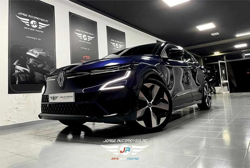 Usado Renault Mégane IV 96 kW (131 HP) 2022 Azul