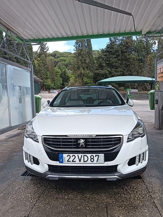 Usado 2014 Peugeot 508 RXH Sedan | € 11.900 - Imagem 1/4