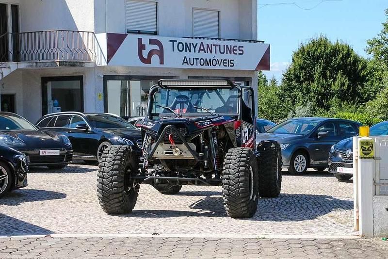 Outra Usado 1989 Nissan Patrol SUV | € 59.900 - Imagem 1/4