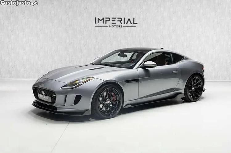 Cinza Usado 2015 Jaguar F-Type R Sedan | € 78.950 - Imagem 1/1