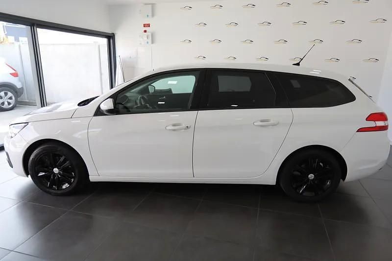 Usado Peugeot 308 SW 100 HP (73 kW) 2018 Branco Carrinha