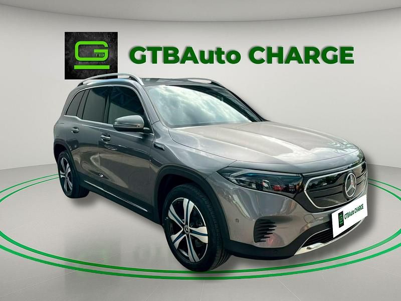 Cinza Usado 2022 Mercedes EQB300 SUV | € 39.999 - Imagem 1/4