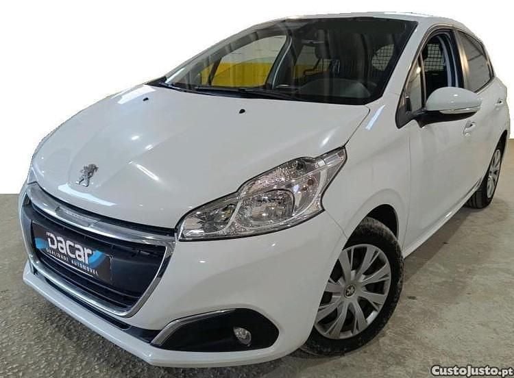 Branco Usado 2020 Peugeot 208 Citadino | € 11.399 (Super Preço) - Imagem 1/1