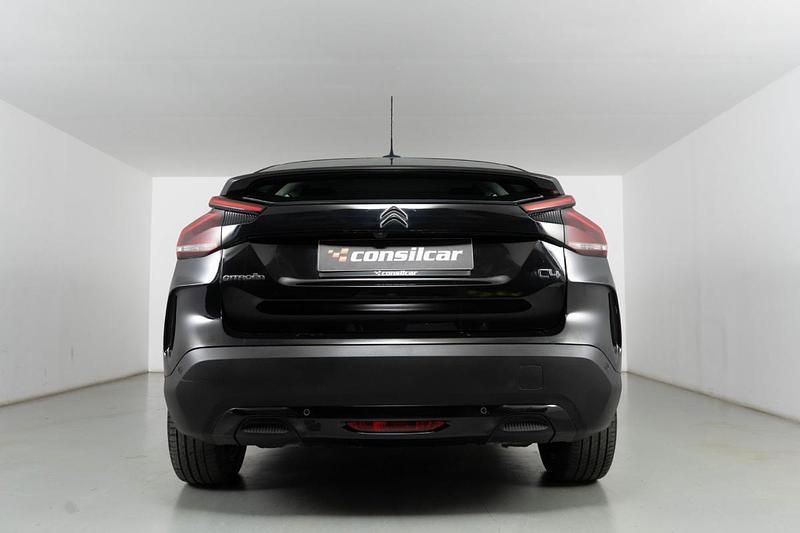 Usado Citroën C4 PureTech 131 HP (96 kW) 2024 Preto SUV
