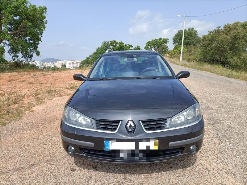 Preto Usado 2006 Renault Laguna II Carrinha | € 5.450 - Imagem 1/4