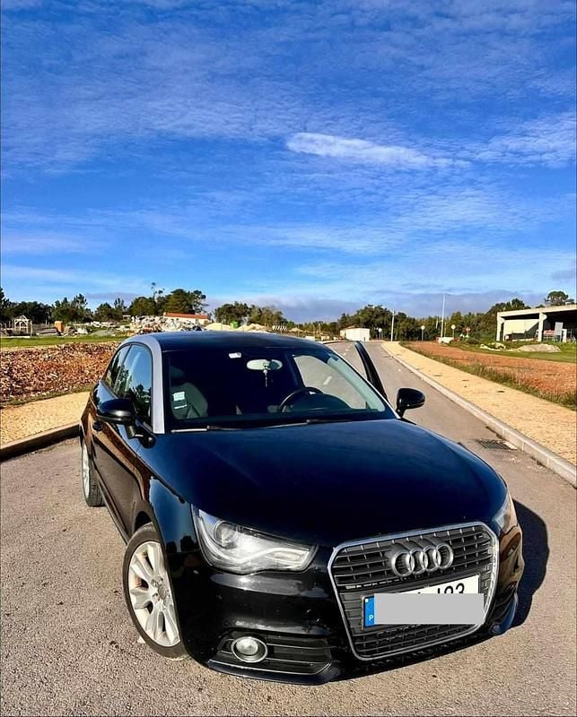 Preto Usado 2011 Audi A1 Citadino | € 9.500 (Bom preço) - Imagem 1/4