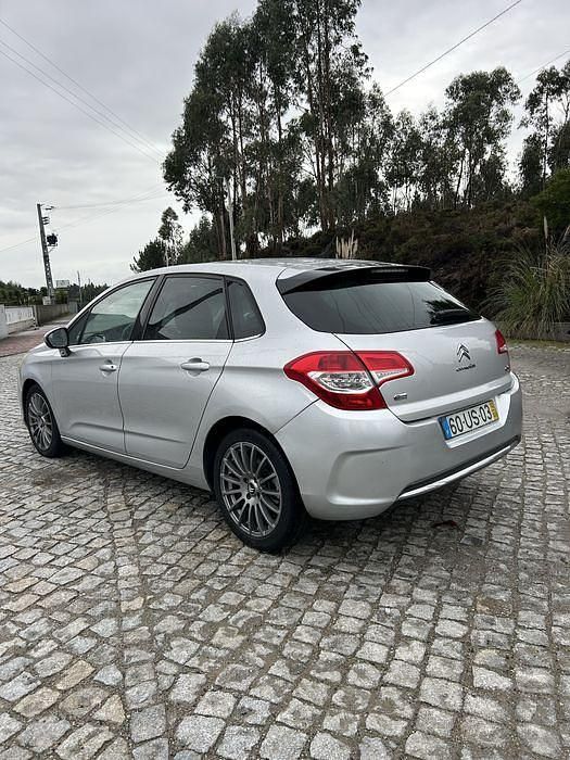 Usado Citroën C4 112 HP (82 kW) 2012 Sedan