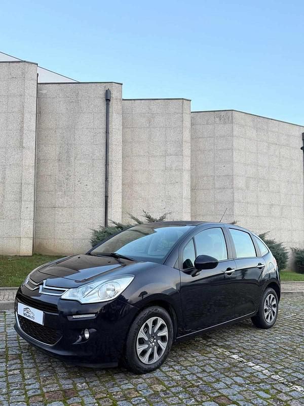 Usado Citroën C3 82 HP (60 kW) 2013 Preto