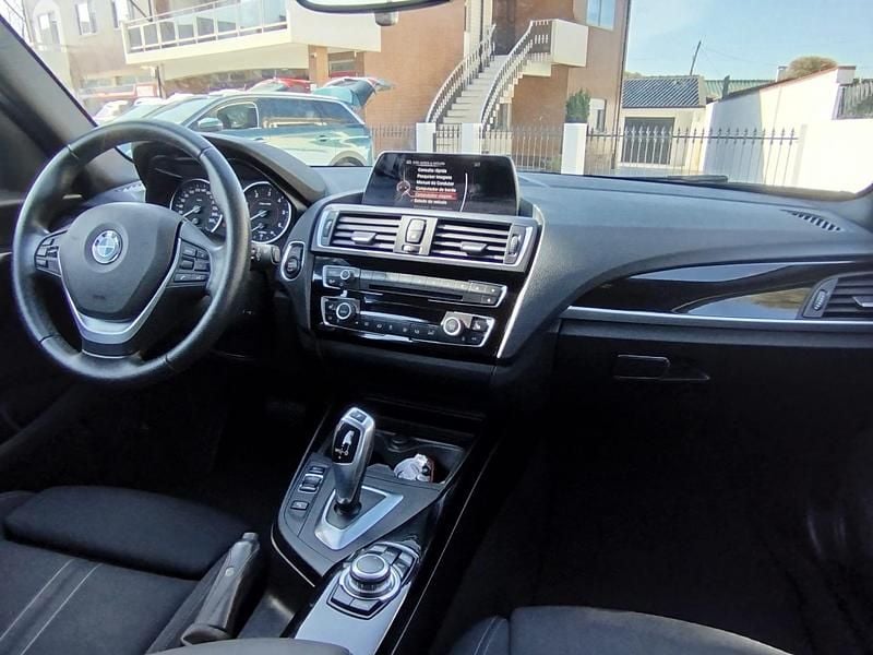 Usado BMW 118 Sport Line 150 HP (110 kW) 2016 Azul Citadino