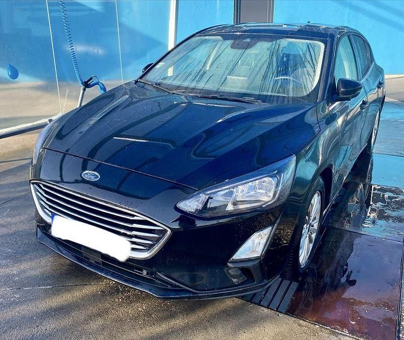 Usado 2020 Ford Focus Titanium Sedan | € 19.200 - Imagem 1/2