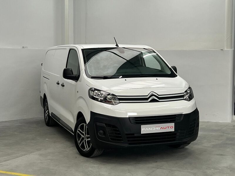 Branco Usado 2018 Citroën Jumpy Comfort Monovolume | € 18.490 (Bom preço) - Imagem 1/4