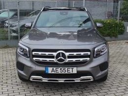 Mercedes GLB200