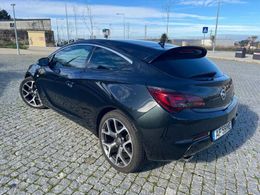 Opel Astra GTC