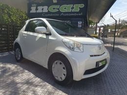 Toyota iQ