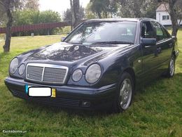 Mercedes E200