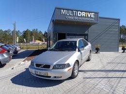 Volvo S40