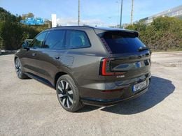 Volvo EX90