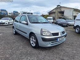 Renault Clio II