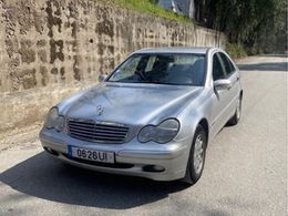 Mercedes C200