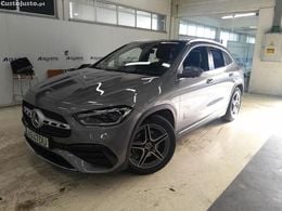 Mercedes GLA220