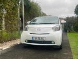 Toyota iQ