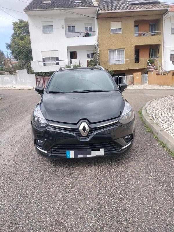 Preto Usado 2019 Renault Clio GrandTour Carrinha | € 8.850 (Super Preço) - Imagem 1/4