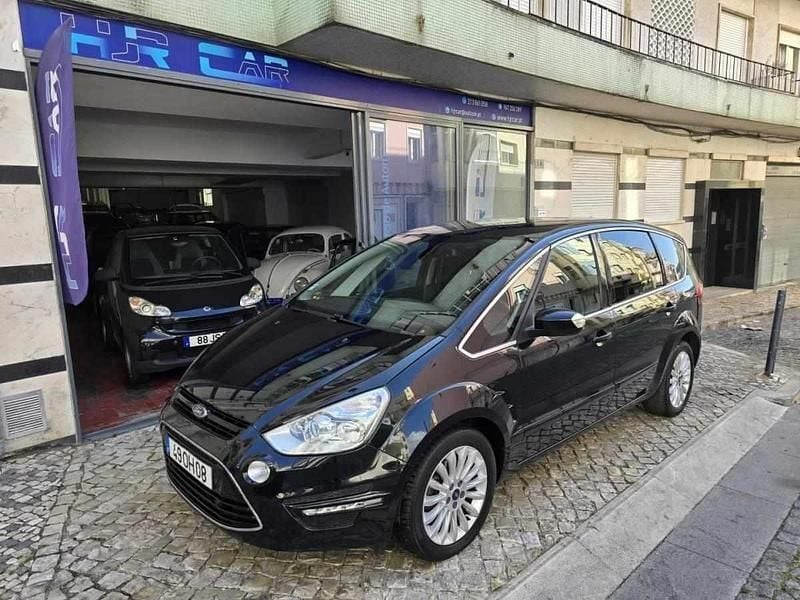 Preto Usado 2014 Ford S-MAX Titanium Monovolume | € 13.999 (Preço justo) - Imagem 1/4