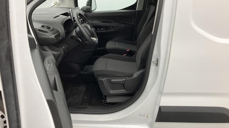 Branco Usado 2021 Citroën Berlingo Monovolume | € 14.990 (Bom preço) - Imagem 1/1