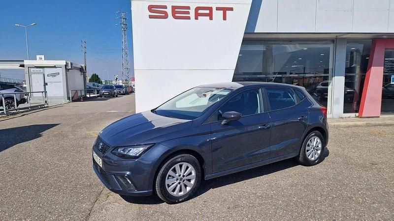Cinza Usado 2025 Seat Ibiza Style | € 19.800 (Preço justo) - Imagem 1/4