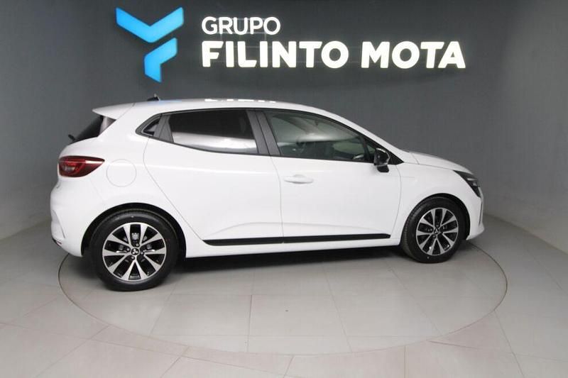 Usado Mitsubishi Colt 101 HP (74 kW) 2025 Branco Citadino